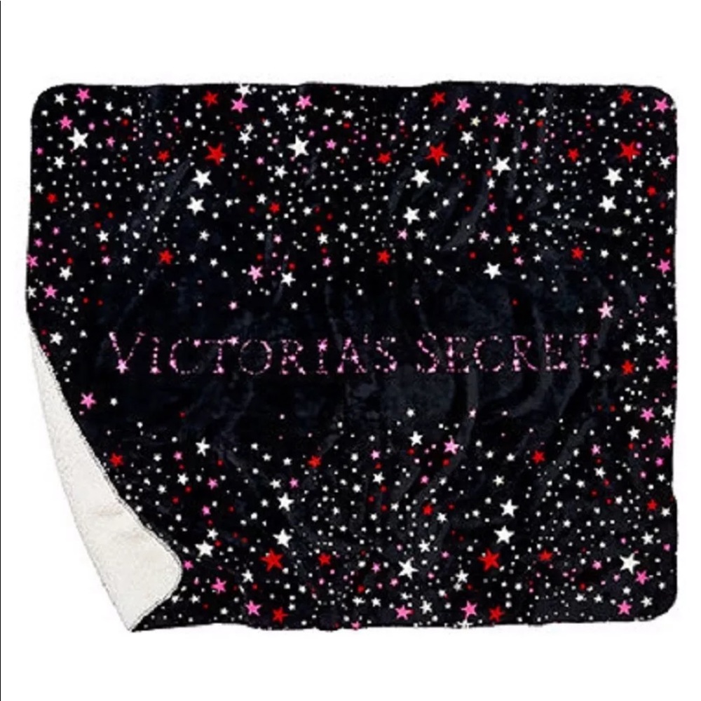 Victoria’s Secret Sherpa Star Sherpa blanket